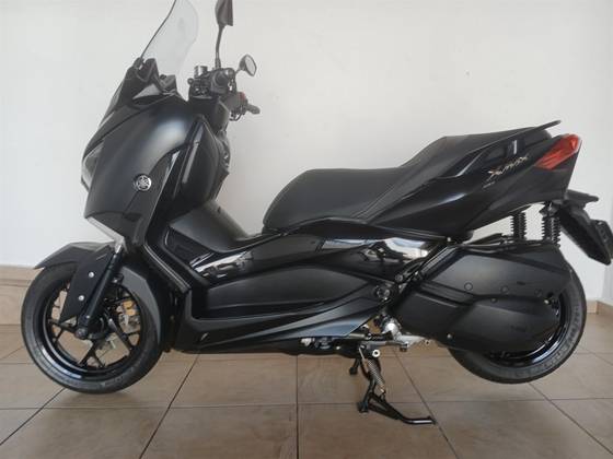 YAMAHA XMAX ABS 